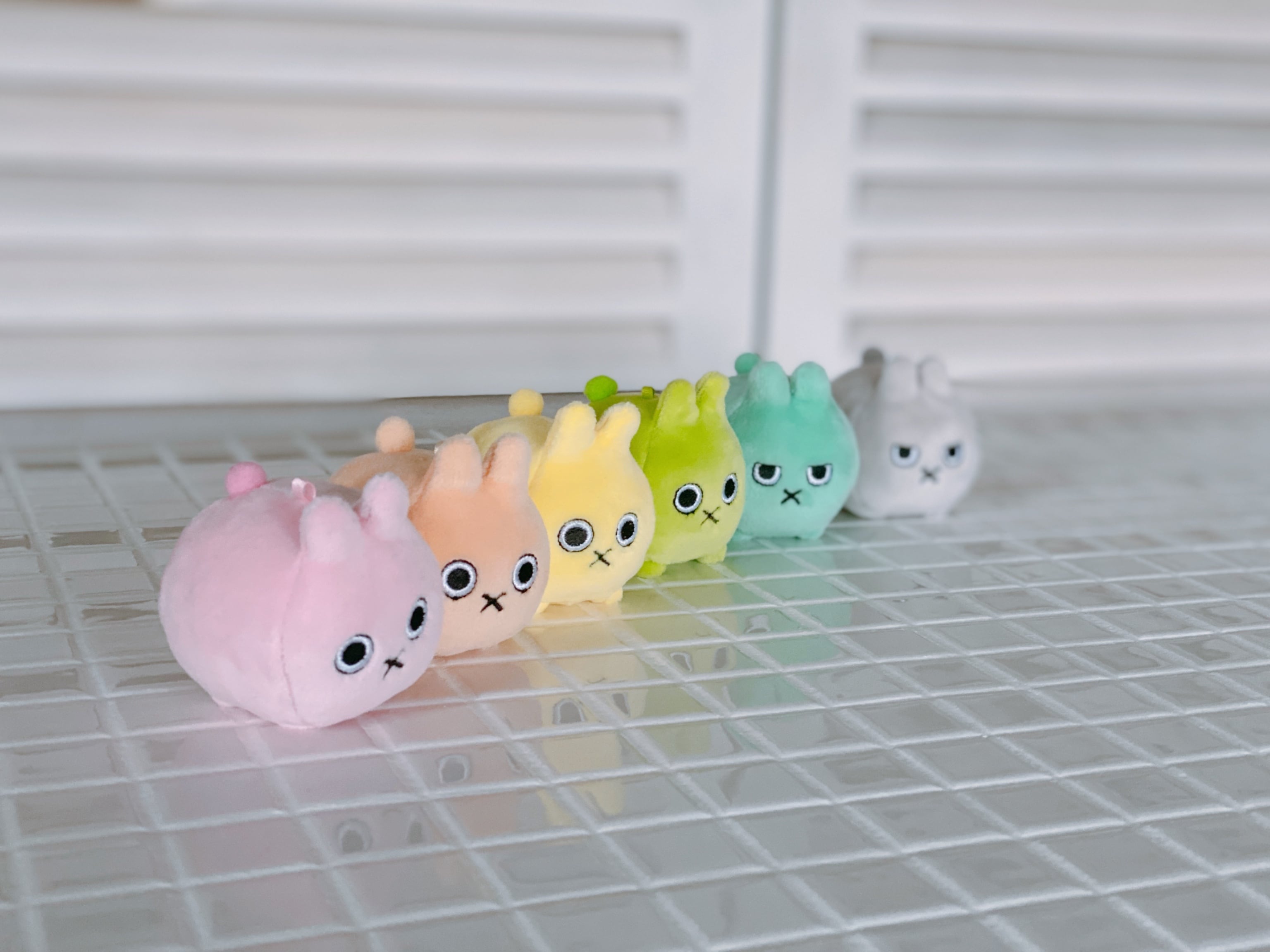 カプセルトイ・USAGIMAKER産オオカミ＆ウサギたちぬいぐるみ（第二弾