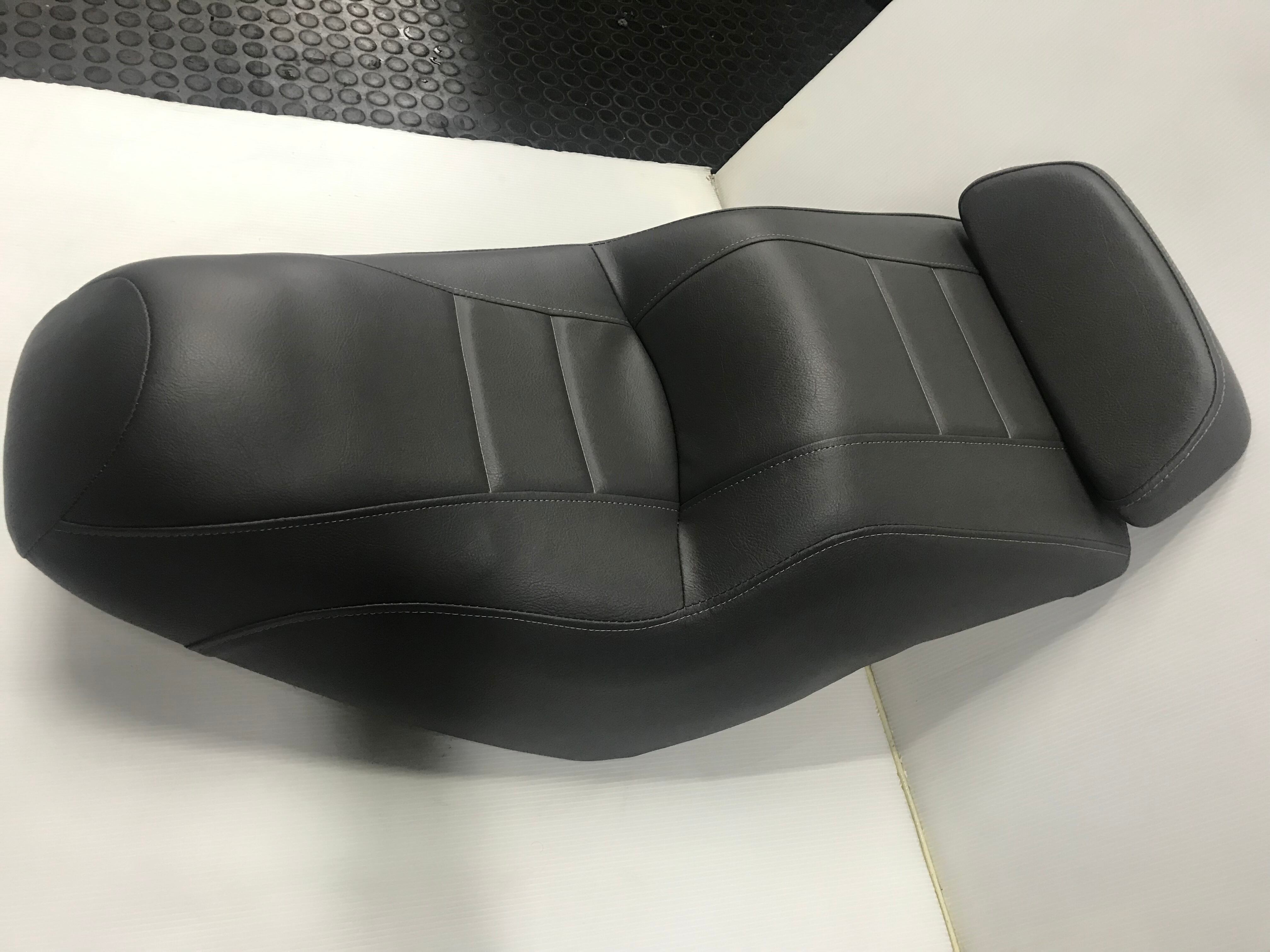 フュージョン/ヘリックス用 張り替え済みシート バックシート付き グレーその1 送料無料 - 画像1