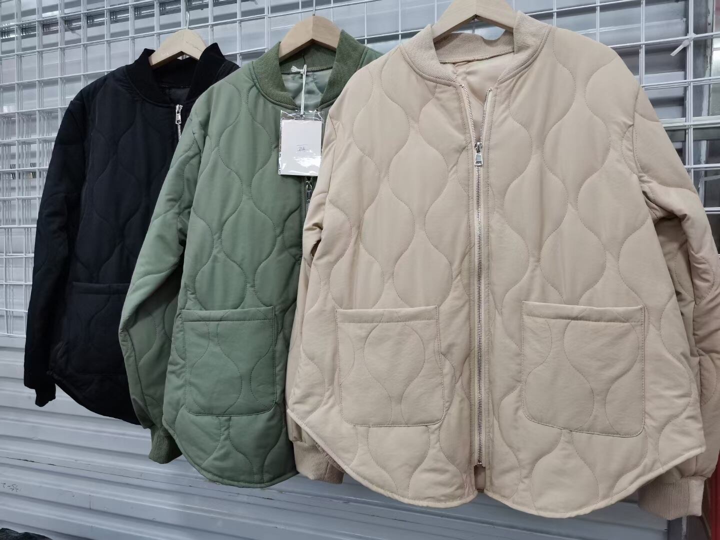 ラウンドヘム　キルティングブルゾン  ASF212010-12