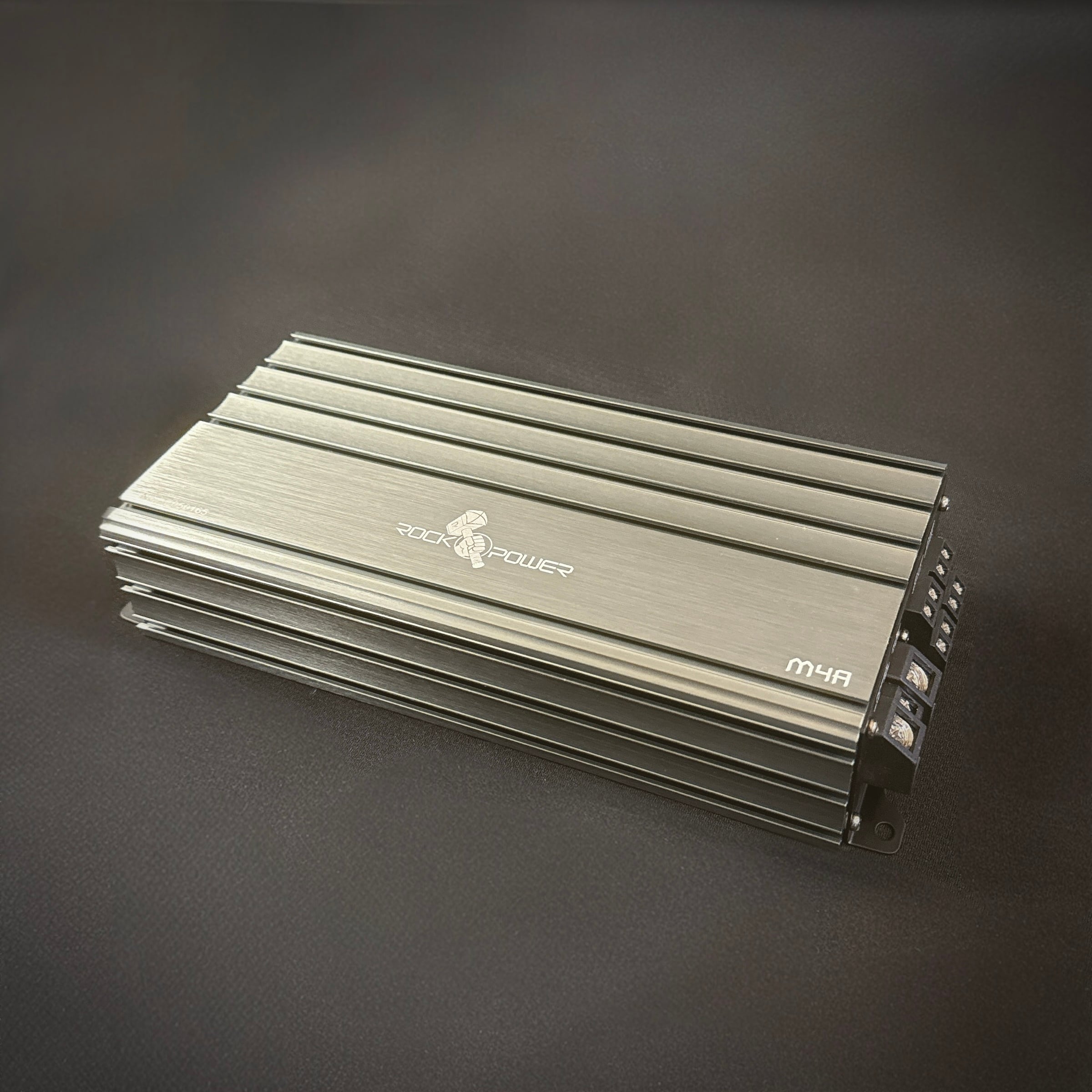国内正規品】ROCK POWER 「M4A」 4chパワーアンプ 90W×4ch(4Ω)、135W