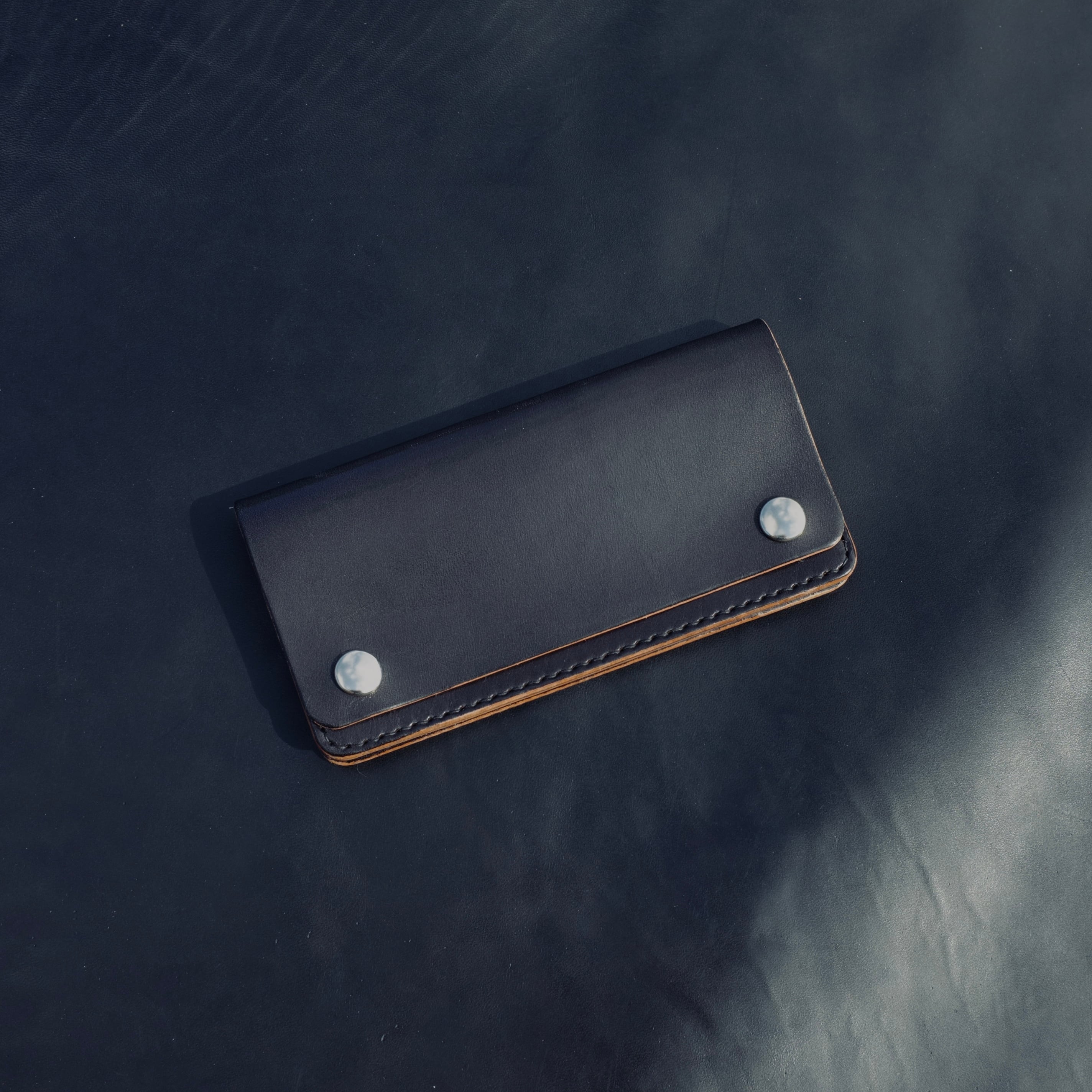 在庫品】ミドルトラッカーウォレット 壱 GUIDI CULATTA CAVALLO 弐層式