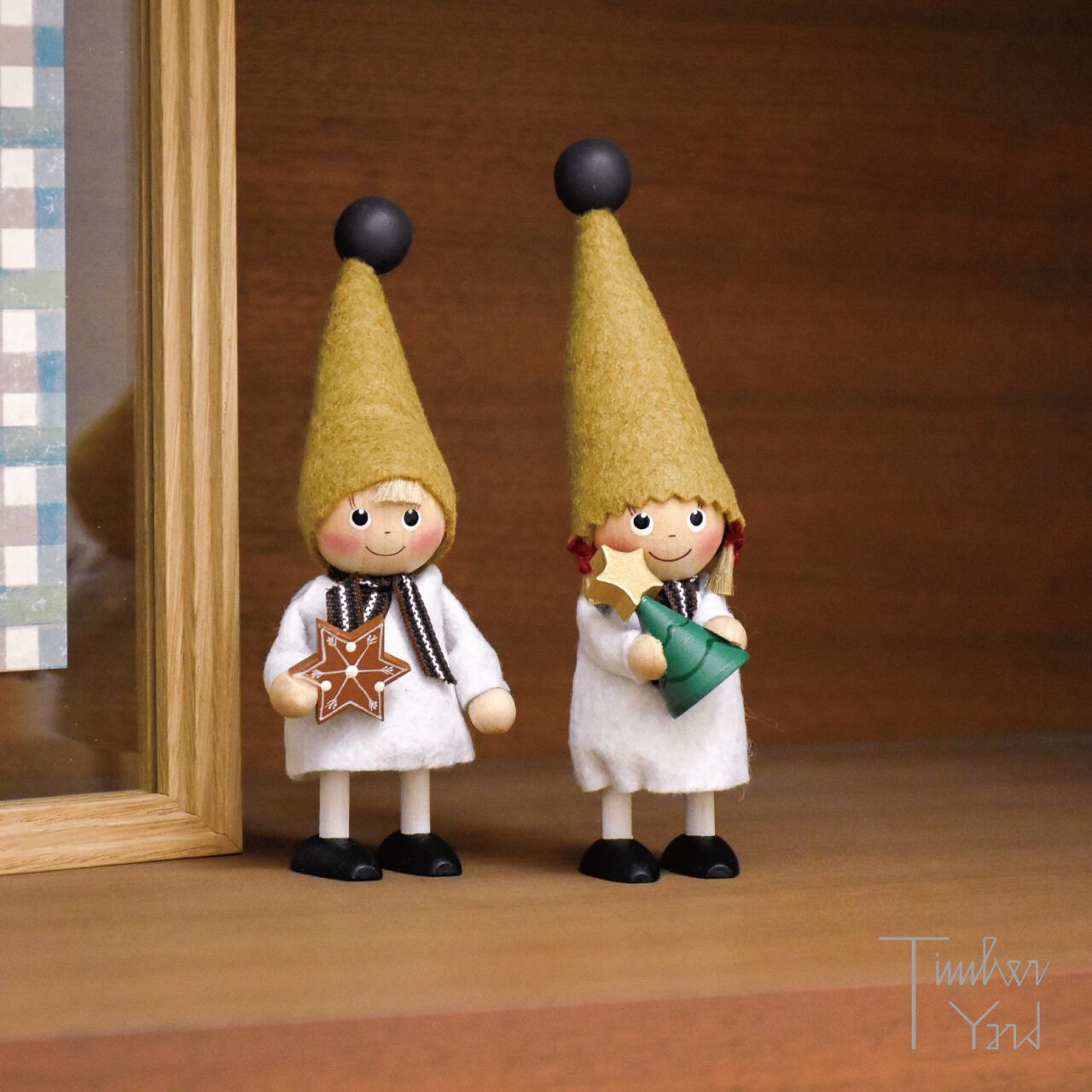 ONLINE限定】ツリーを持った女の子 Jule Hygge / ユール・ヒュッゲ