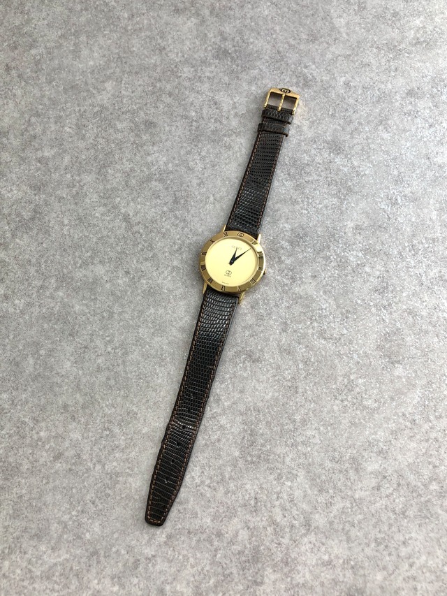 GUCCI グッチ 腕時計 ブラック ステンレススチール クウォーツ 3000M vintage ヴィンテージ オールド enjavw