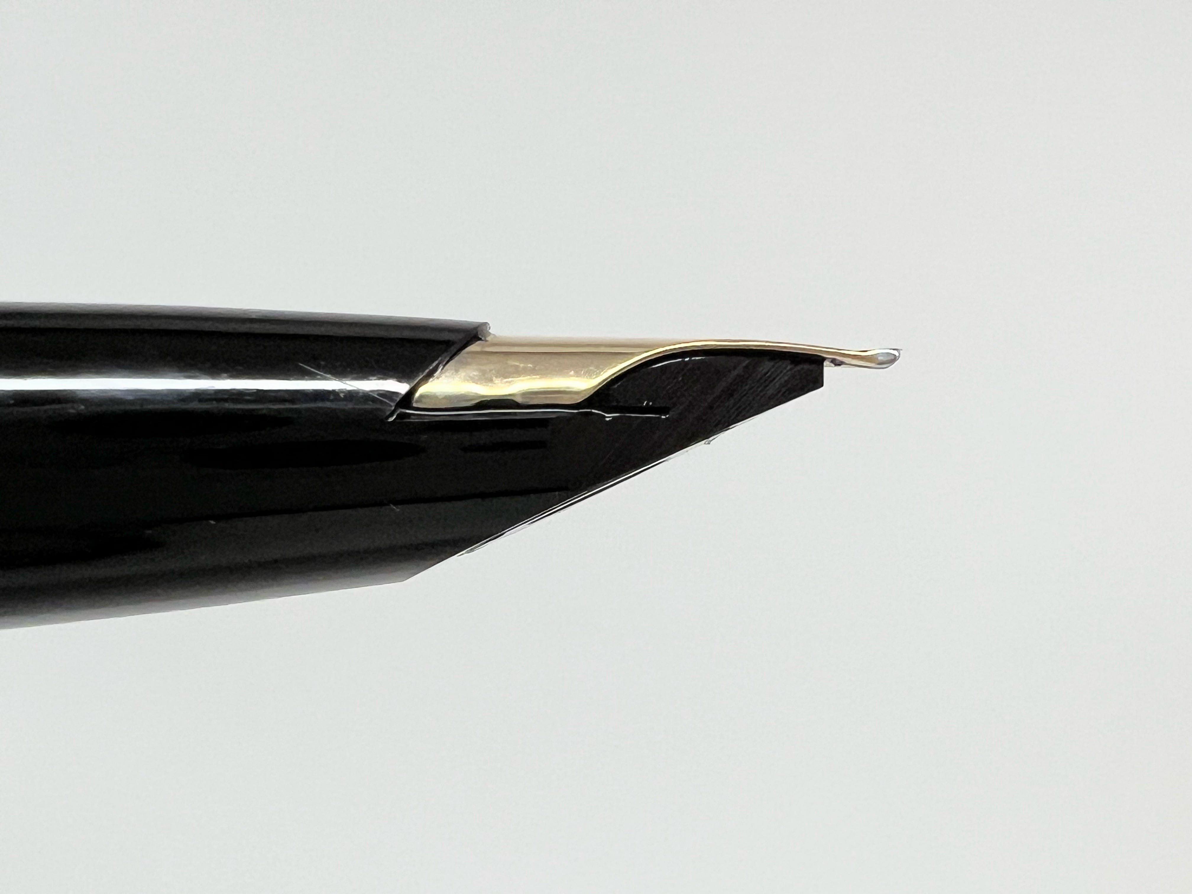 0dacc4d6e26bd489d8bd7de3a79976