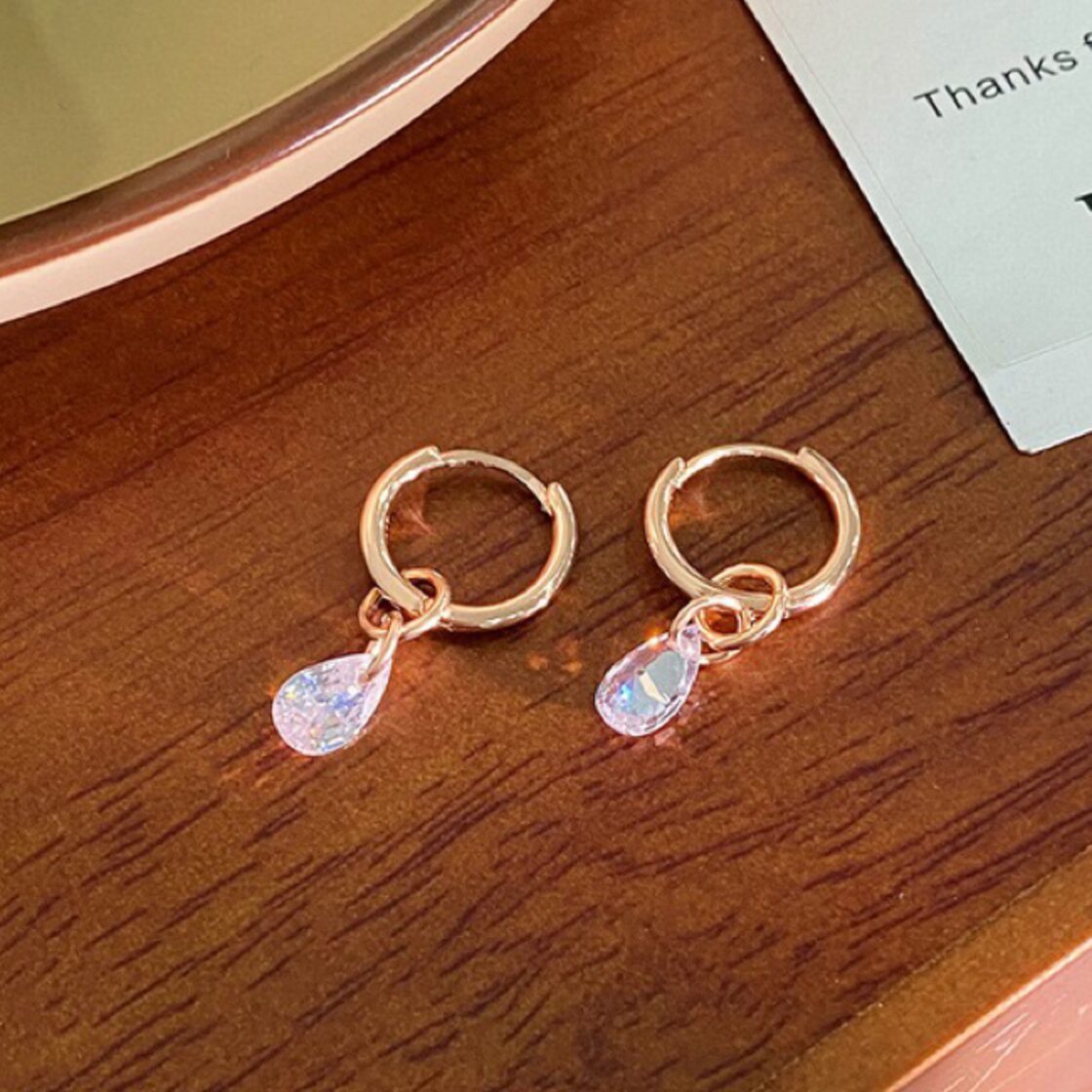 9871】シルバー925 小ぶり 揺れる ドロップ フープピアス つけっぱなし 