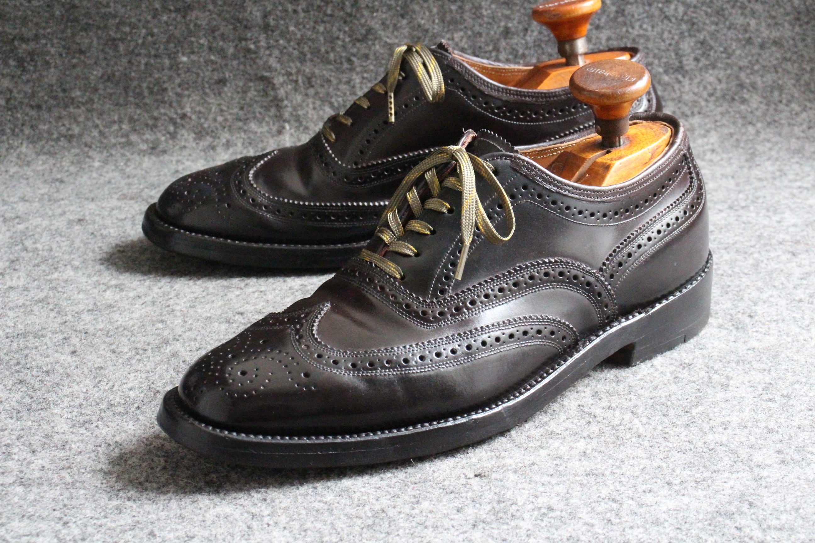 SUPER 8 SHOES