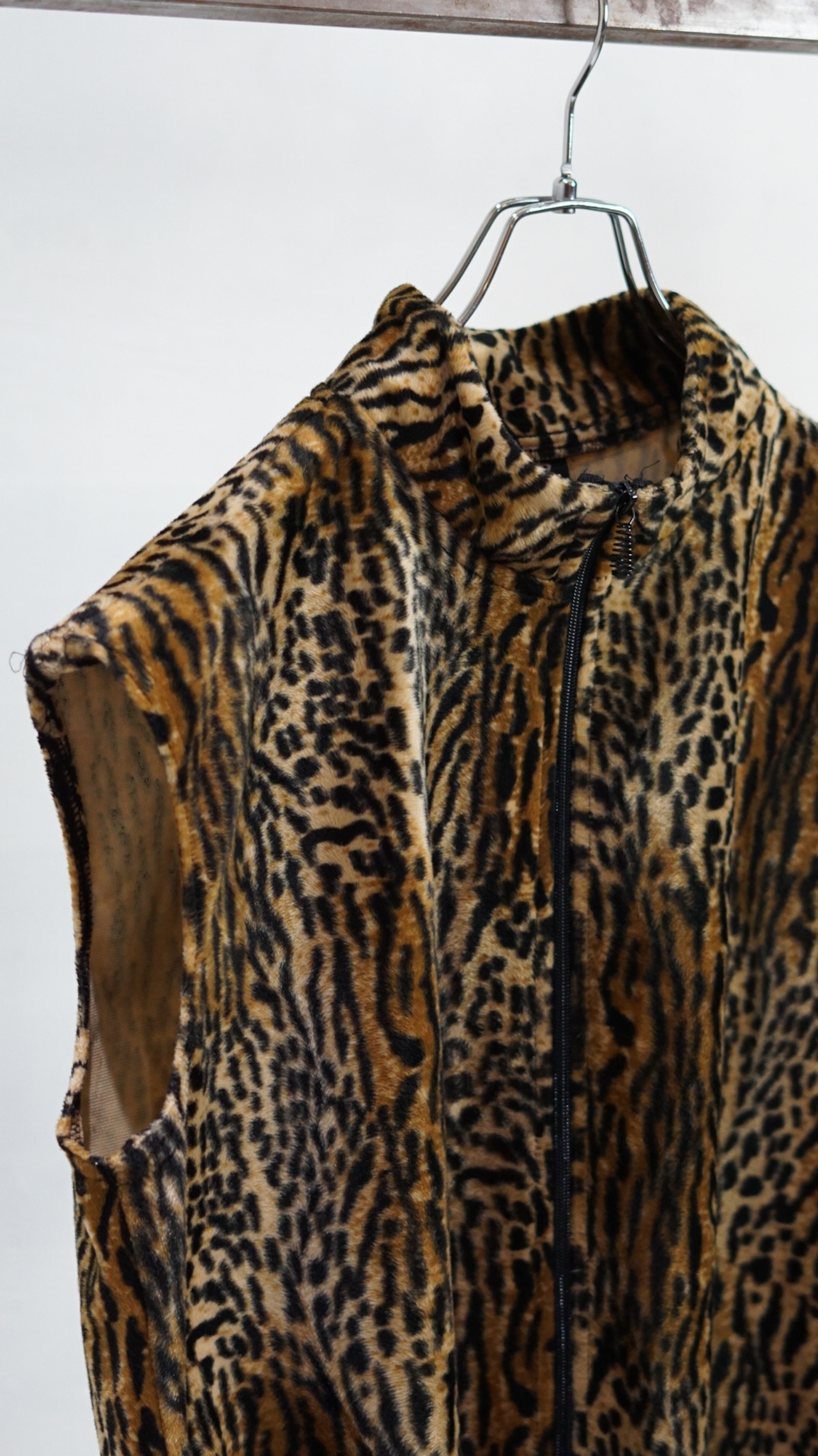 LEOPARD FAKE FUR VEST