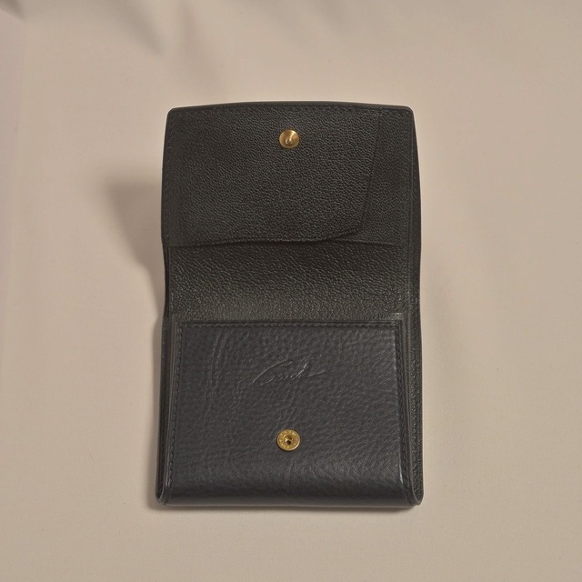 【受注生産】BFW01-navy-｜ 総手縫い・無双仕立ての本革二つ折り財布