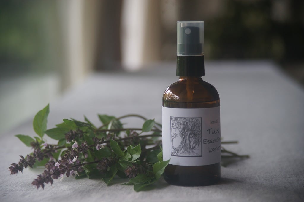 トゥルシ エッセンシャルウォーター 芳香蒸留水