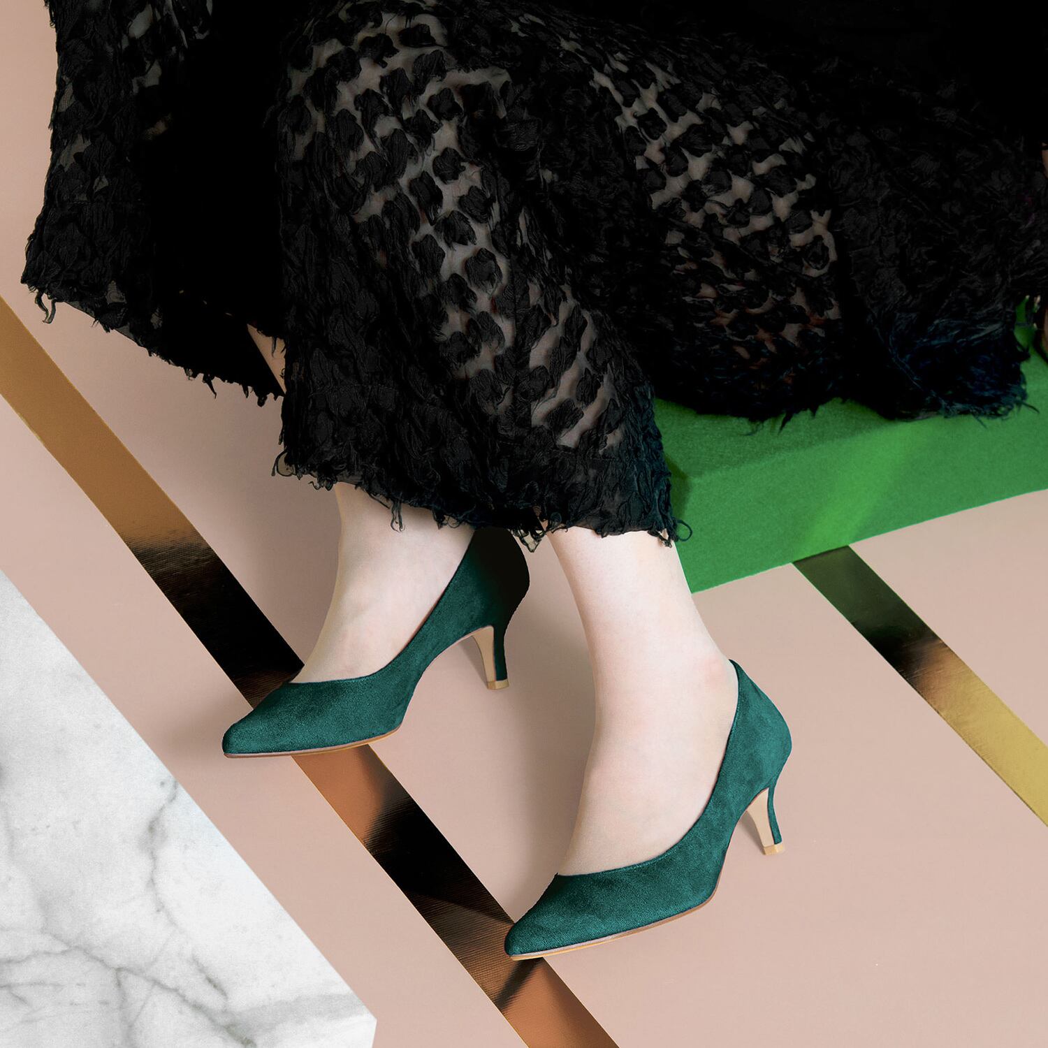 OT3176】ポインテッドトゥ スエード パンプス：ダークグリーン 25.0cm