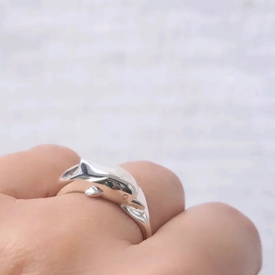 イルカの指輪 】イルカ リング イルカアクセサリー シルバードルフィン