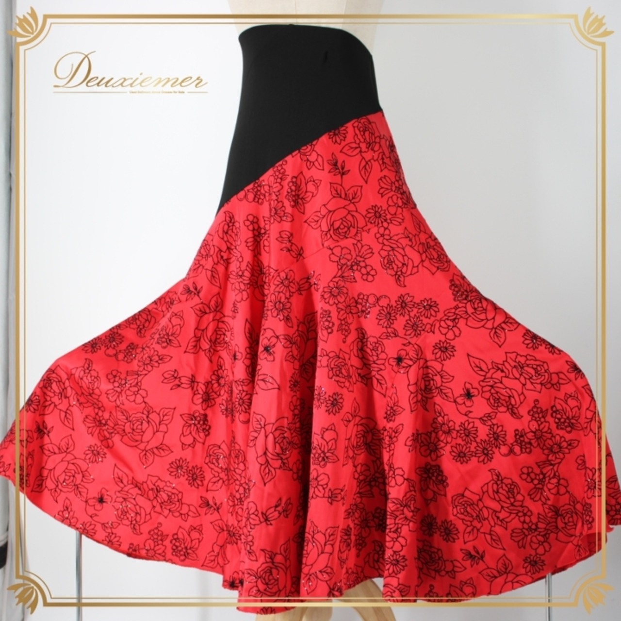 社交ダンス 衣装 スタンダード スカート レッスンウェア 女性用 オールシーズン 赤 黒 ブラック系 レッド系 花柄 練習着 派手 キラキラ ラメ 総丈約86cm ウエスト約29cm~ 伸縮性有り 花柄デザイン ポリエステル ポリウレタン キラキラ ラメ おしゃれ 躍動感 レッスン 着心地良い スタイルアップ フェミニン ダンス服 日常使い