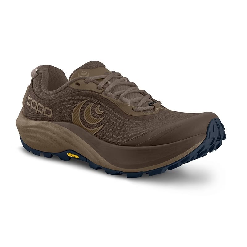 Topo Athletic（トポ アスレチック） PURSUIT 3（パースート 3）Brown