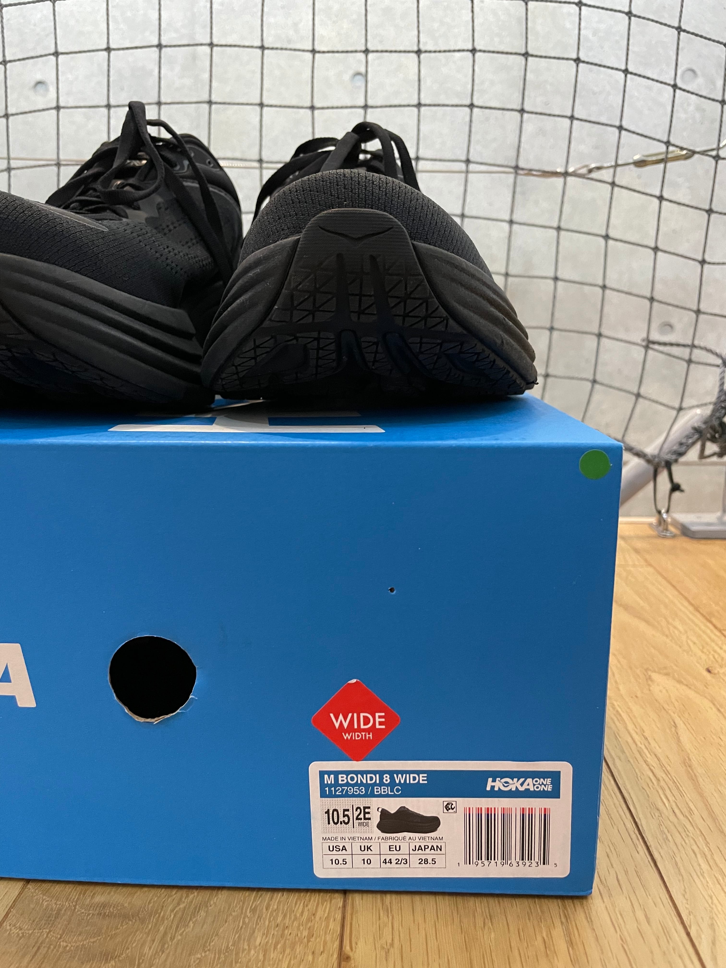 HOKA ONEONE BONDI 8 WIDE us10.5 28.5cm | moonbirds vintage