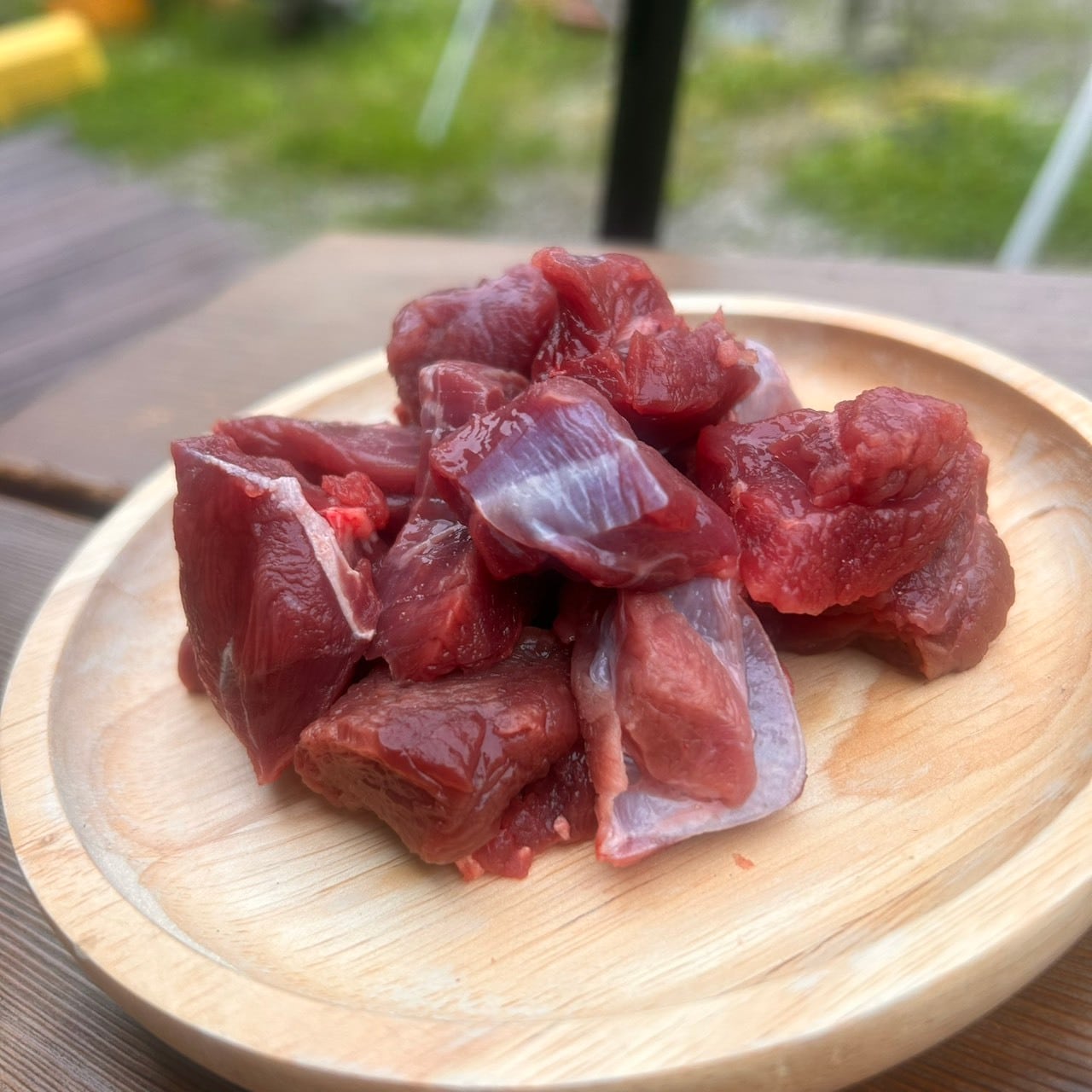 大鹿村産 鹿肉冷凍200g 真空パック | 森の小さな秘密基地 犬用ジビエ販売