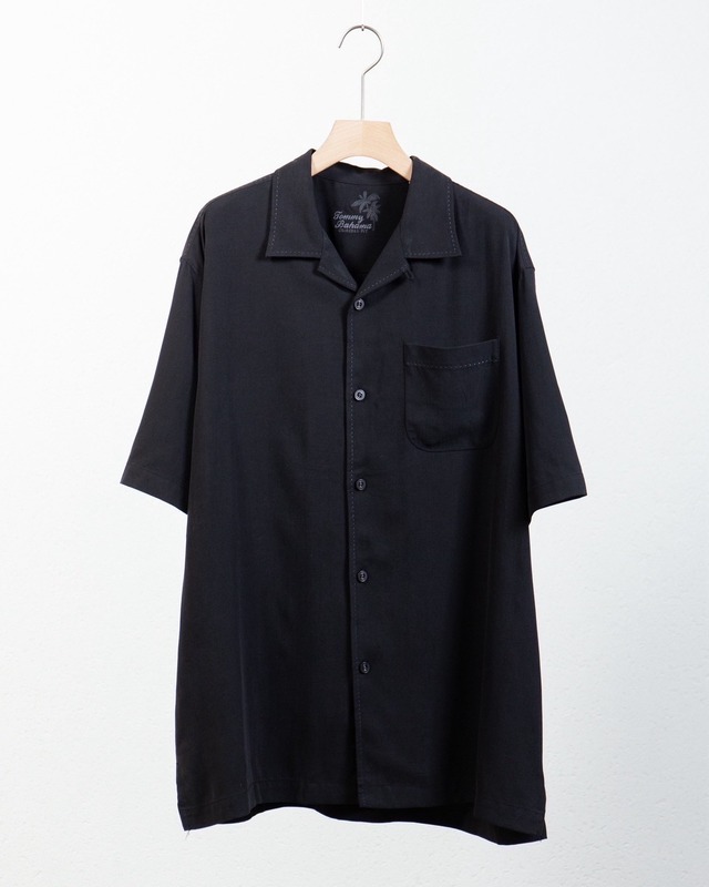 stitch designed open collar all silk short sleeve shirt