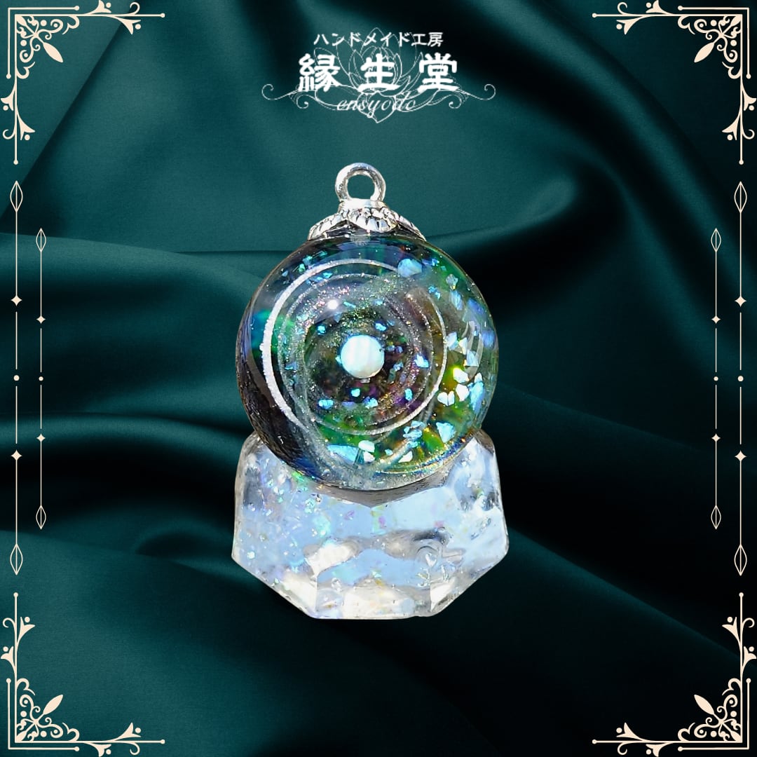 限定色千日紅 25mm 球体 レジンチャーム