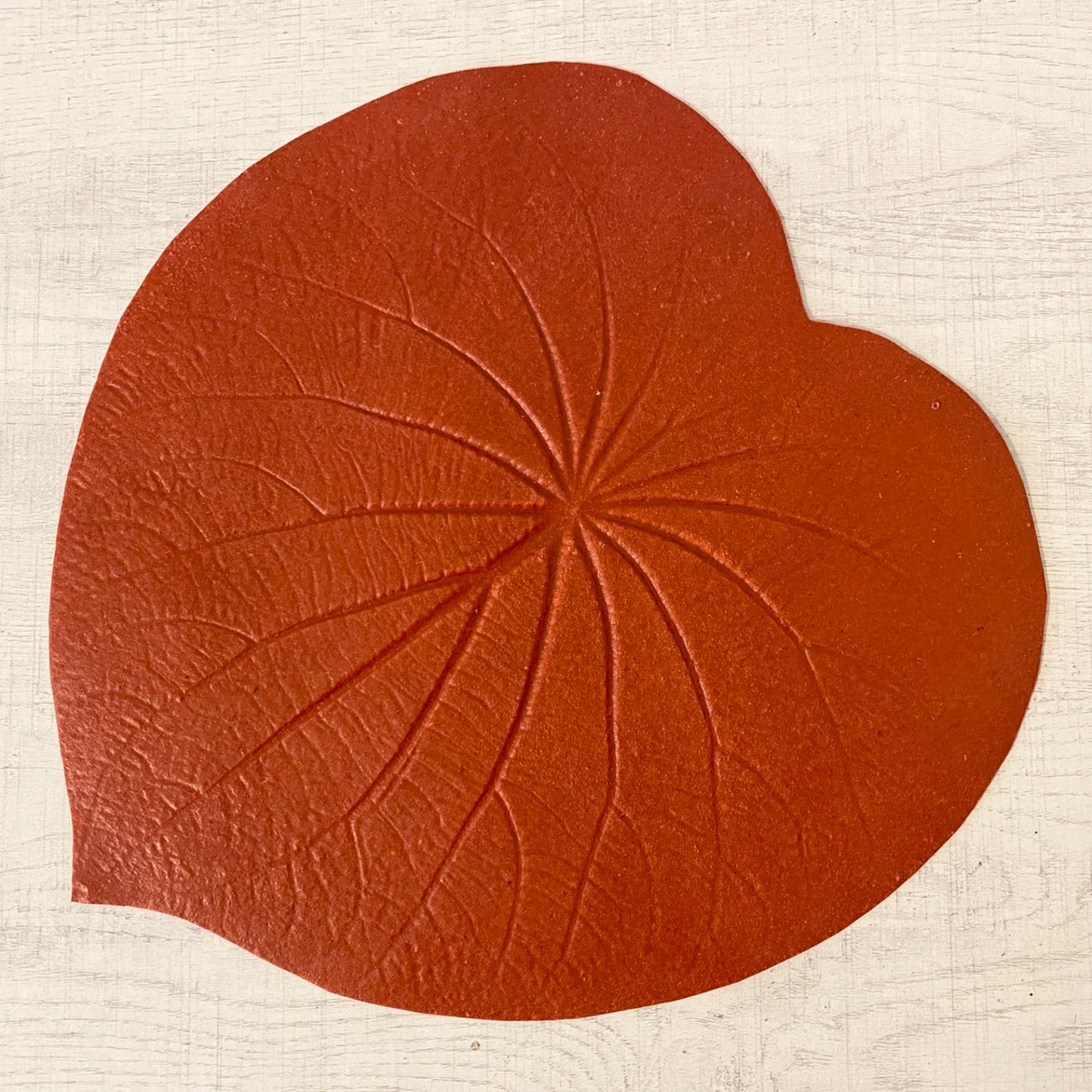 ラテックスマット　リーフ　レッド　M（３）