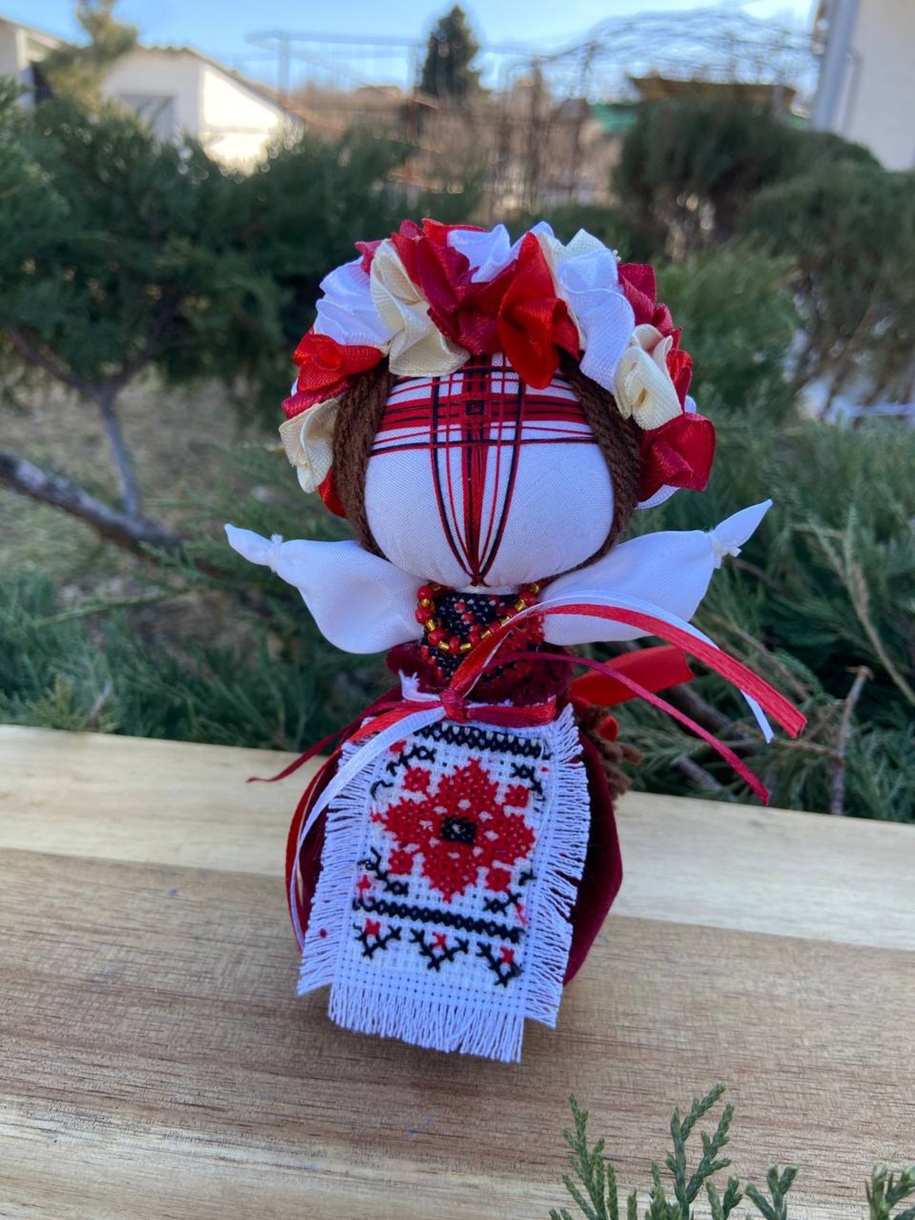 UA.Designer手作りモタンカ 14cm（ウクライナの御守り）スタンド付き - 1