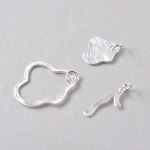 Hanae float ring チャーム