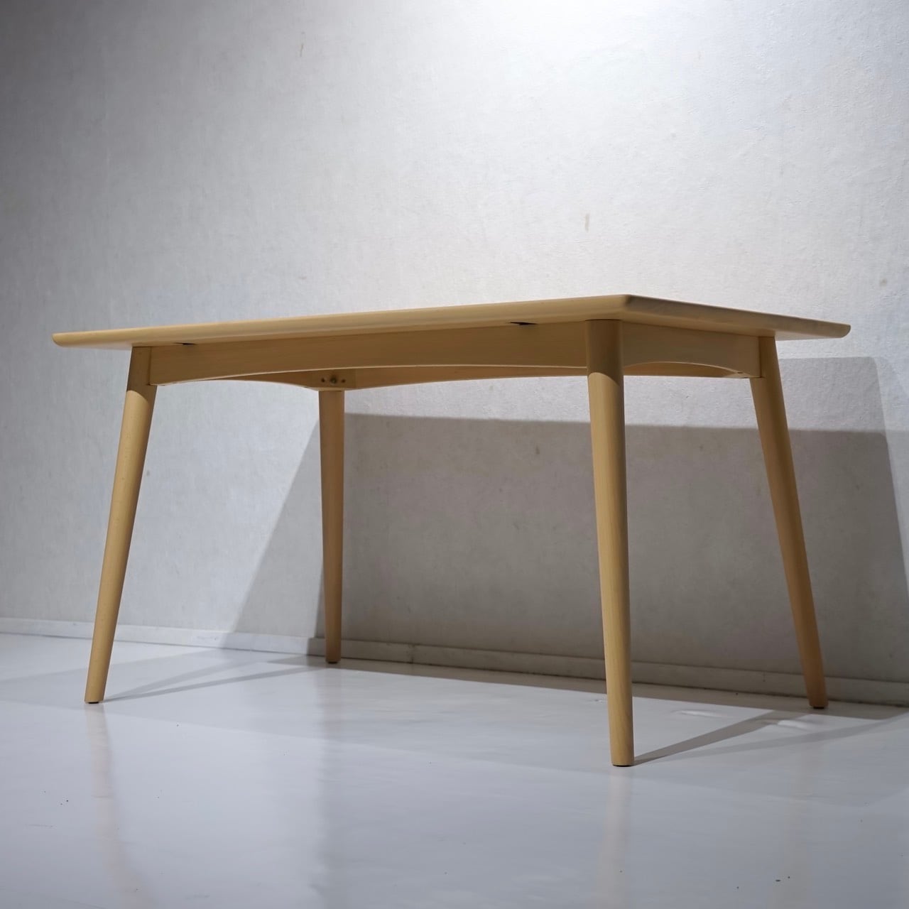 取付無料！アクタス 朝日木工 ボスコ 北欧風天然木ナチュラルダイニングテーブル✨ 取付無料！アクタス 朝日木工 ボスコ 北欧風天然木ナチュラル