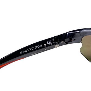 LOUIS VUITTON “4 MOTION” sunglasses