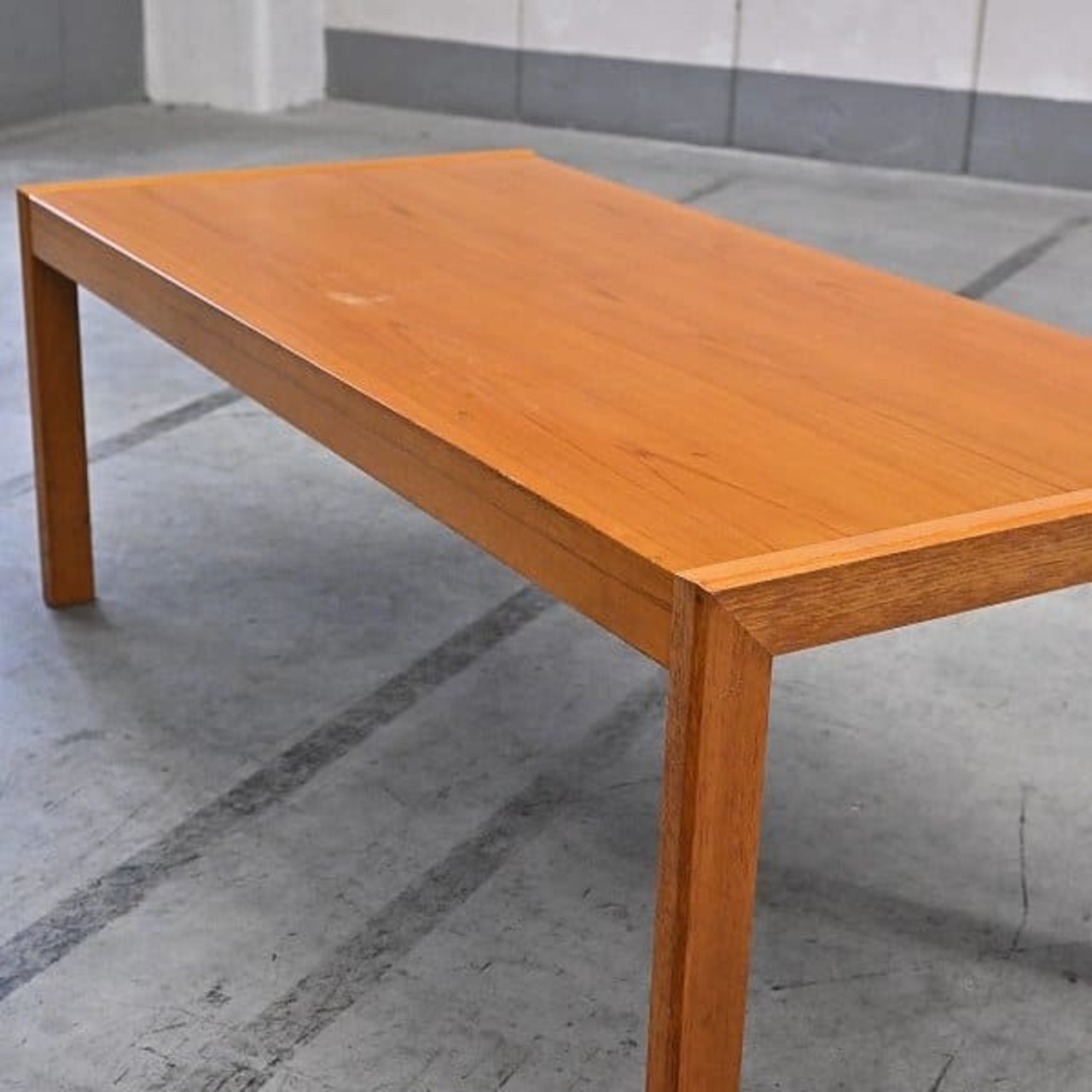 天童木工 欅材 センターテーブル 座卓 ローテーブル コーヒーテーブル ビンテージ 北欧スタイル モダン TENDO【中古家具/中古インテリア/USED家具ユーズド家具/リサイクル】