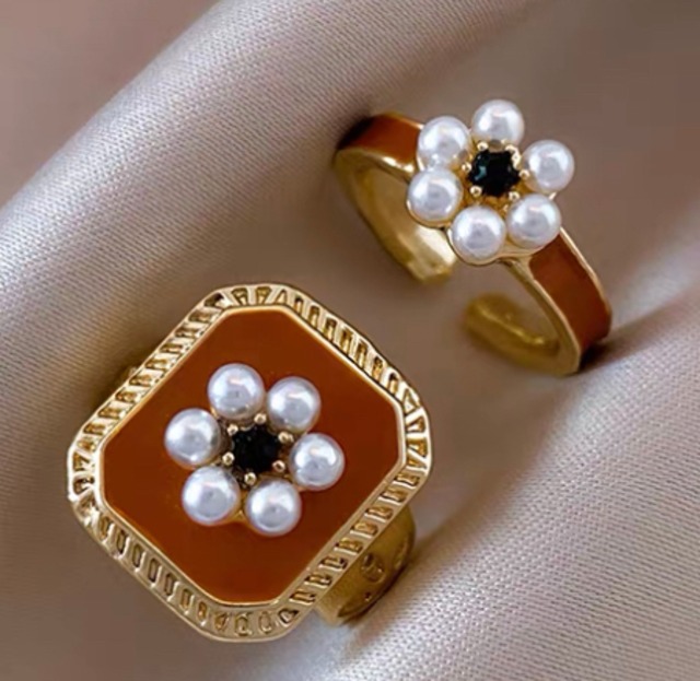 Flower pearl Ring