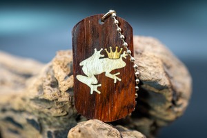 ドッグタグ 象嵌 カエルの王様