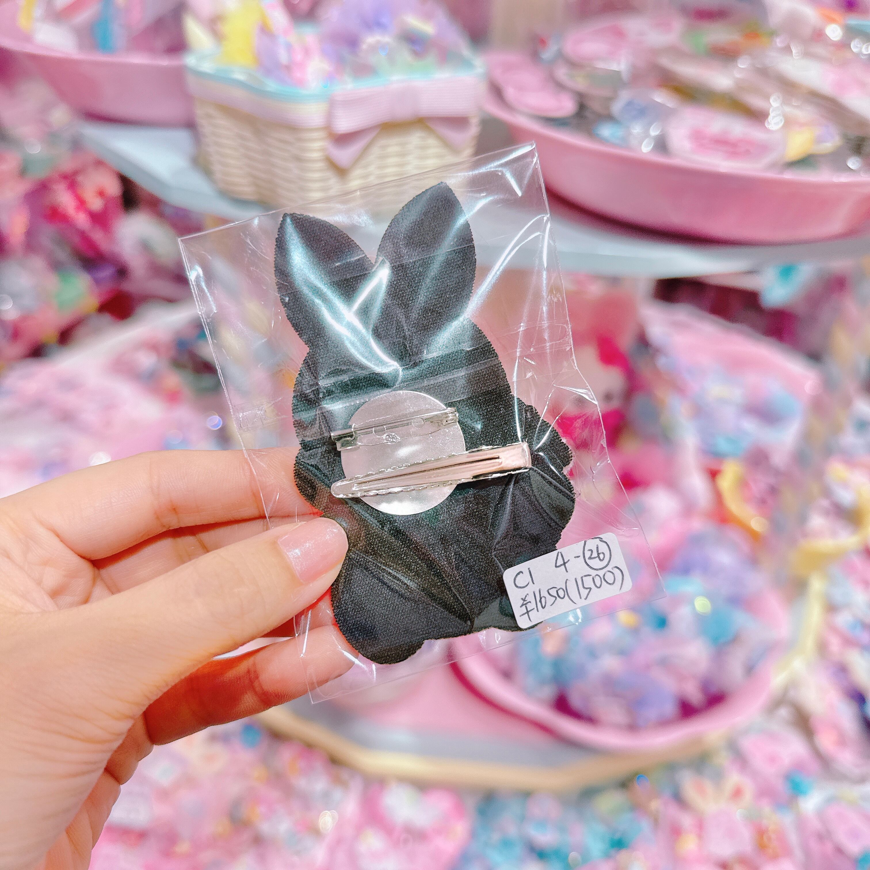 【C1】4-26クリップブローチ