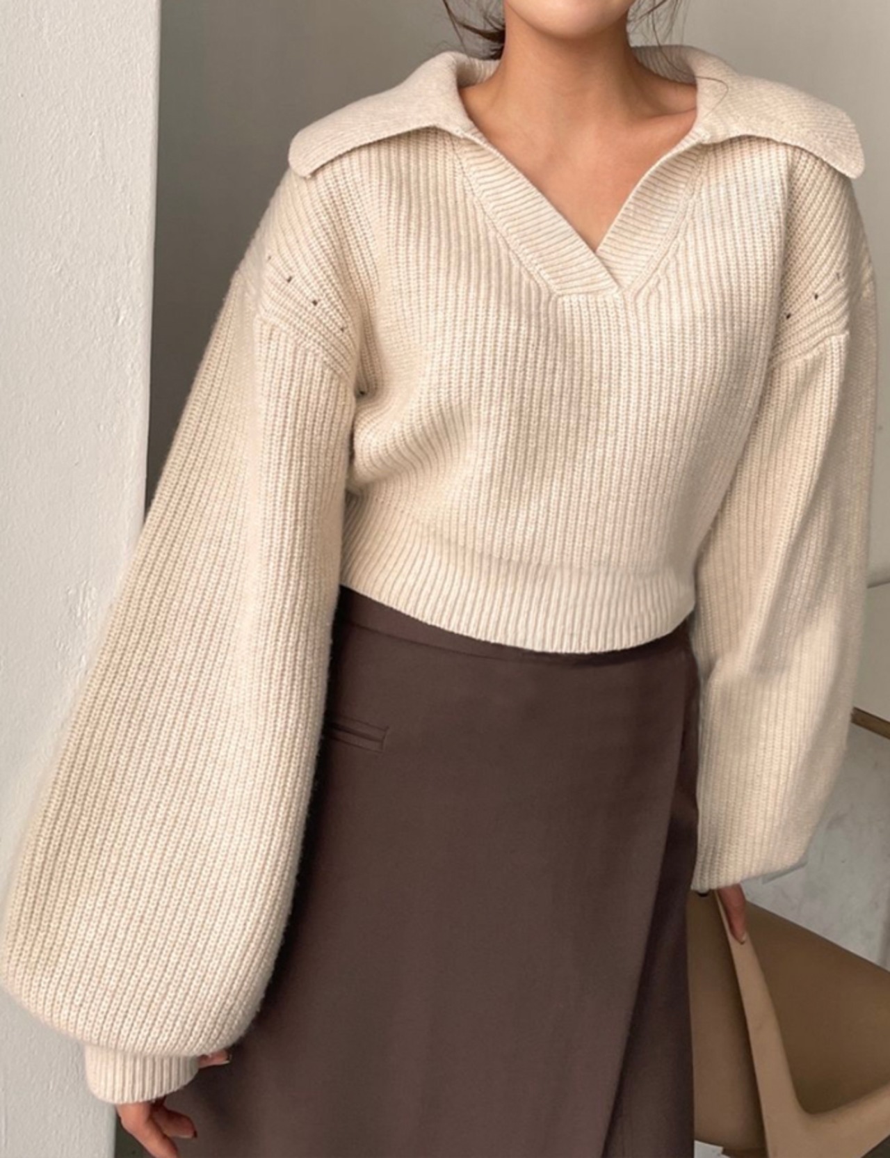 【Last】Balloon-Sleeve Crop Wool Knit_Beige