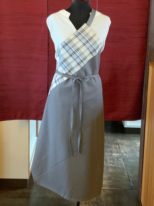 エプロン　グレー