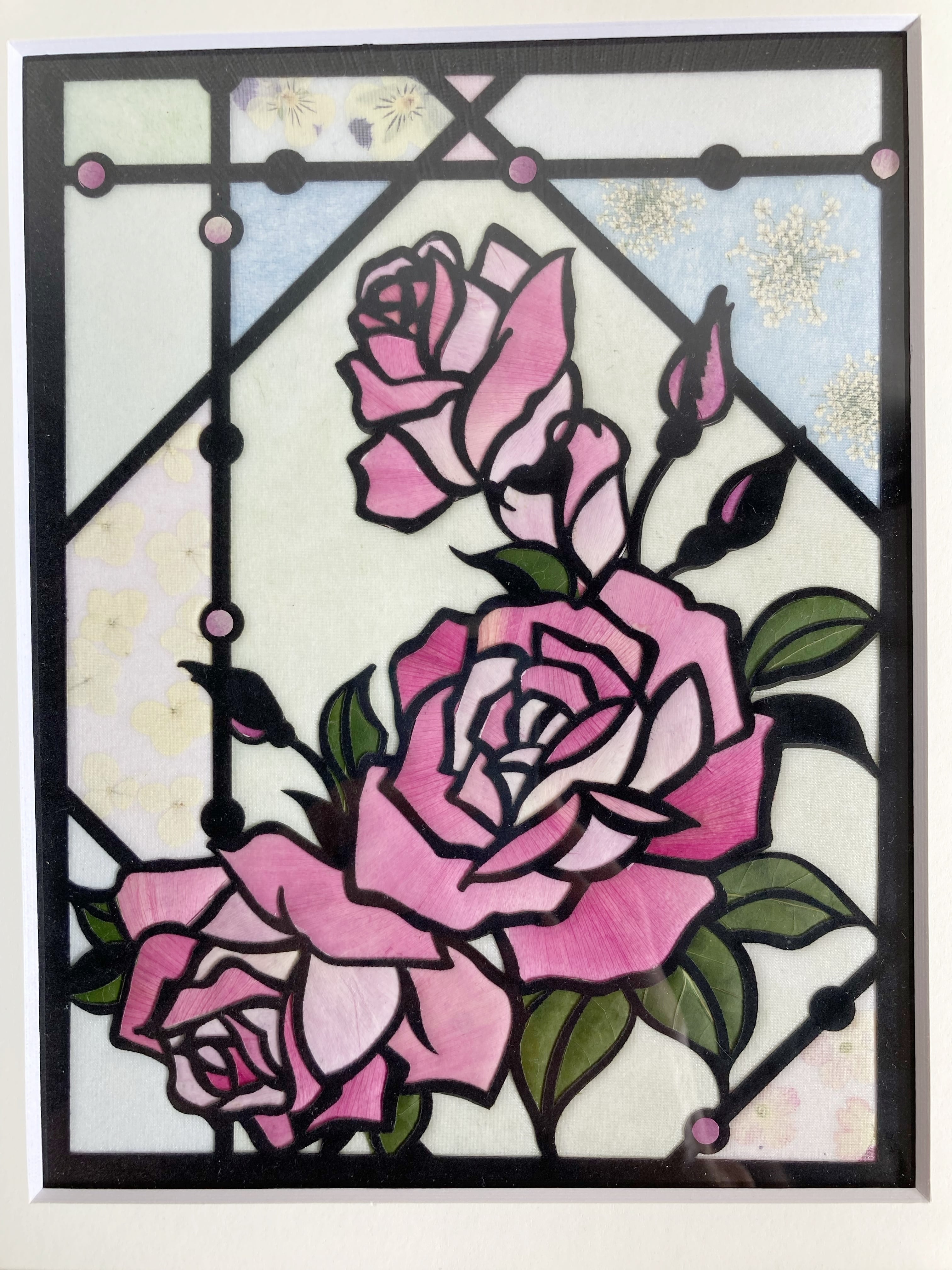 バラのステンドグラス風押し花アート額 | 咲花 Shoka_aki.works バラのステンドグラス風押し花アート額 | 咲花 Shoka_aki.works