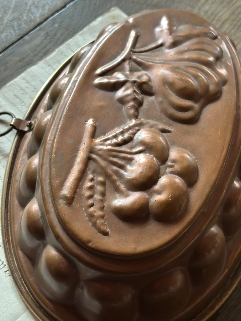 銅製 お菓子型 コッパーモールド ガーリックとチェリー | Brocante de