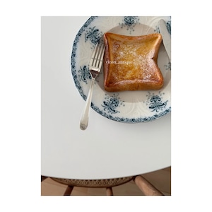 Saint amand サンタマン / “NEVA” 美しいレリーフの深皿プレート b