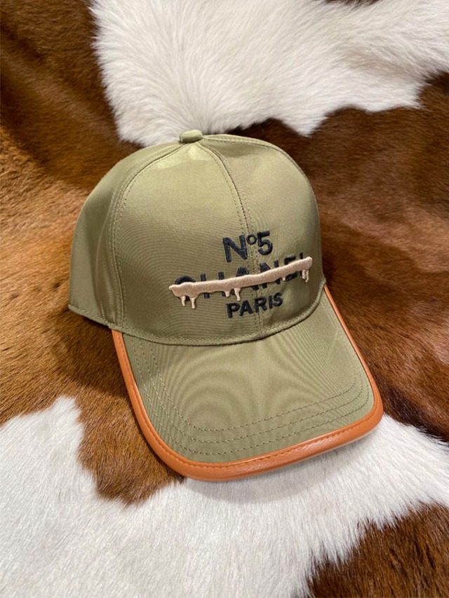No5ロゴ消しキャップ［Color:カーキ］