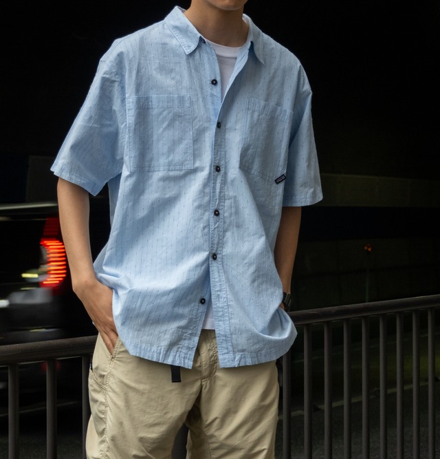 2006s Patagonia Featherweight Puckerware Shirt