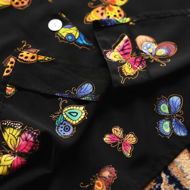 butterfly art design wide silhouette h/s shirt