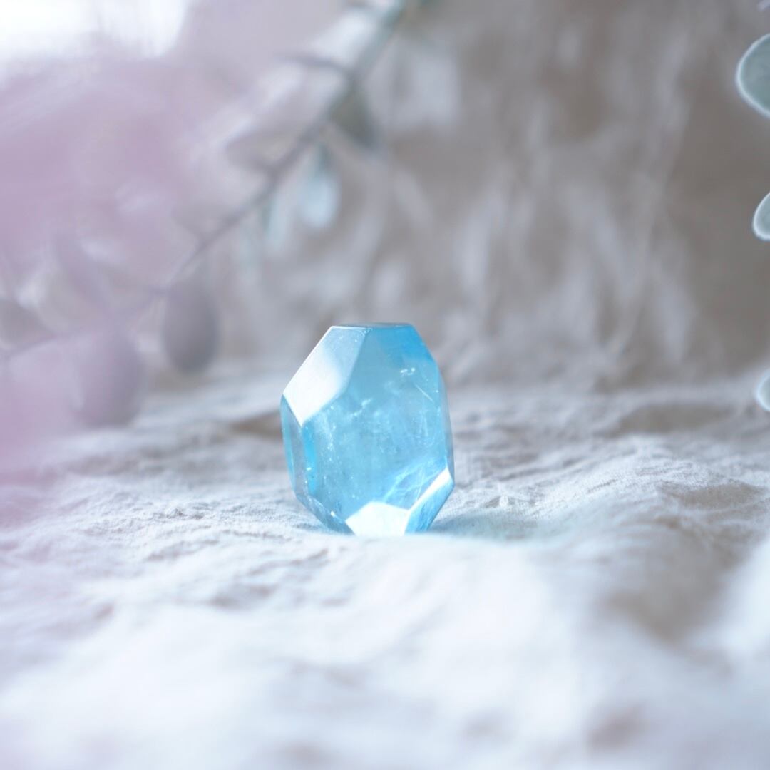 【アクアマリン】あの子の瞳の色