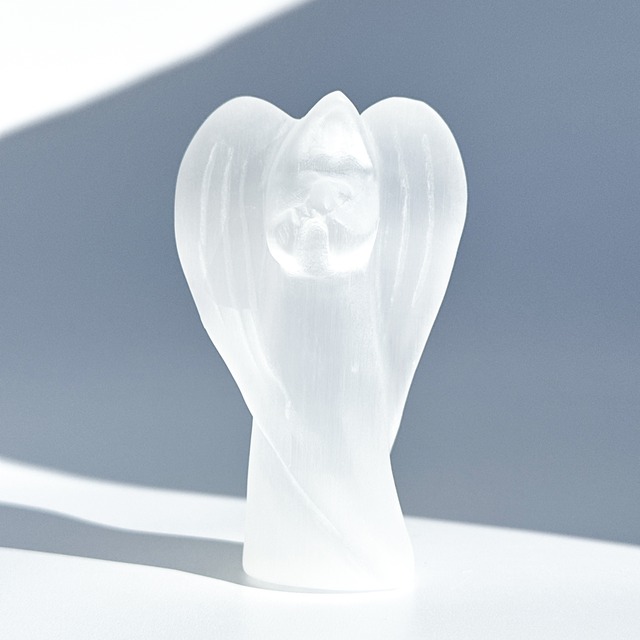 セレナイトのマリア像22◇ Selenite ◇天然石・鉱物・パワーストーン
