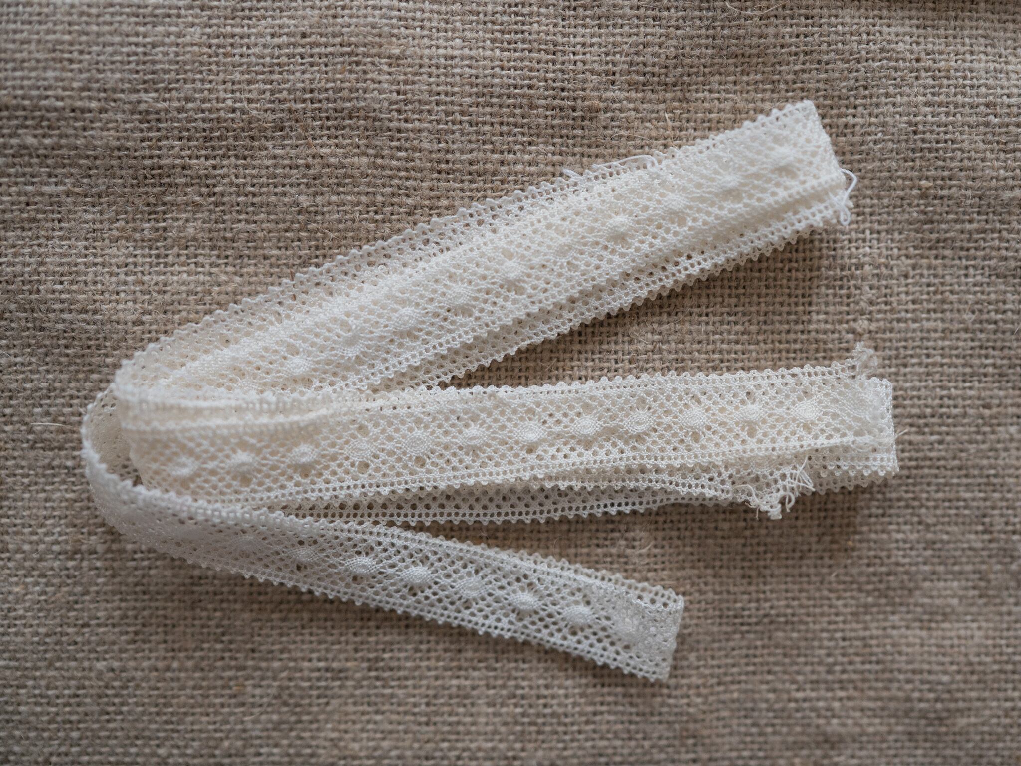 **お取り置き** フランス アンティークレース(E)