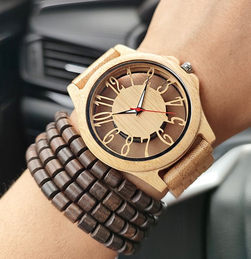 天然木製腕時計 ウッドウォッチ  ナチュラル腕時計 エコウォッチ 環境配慮 透かし彫り文字盤 軽量時計 男女兼用 自然素材