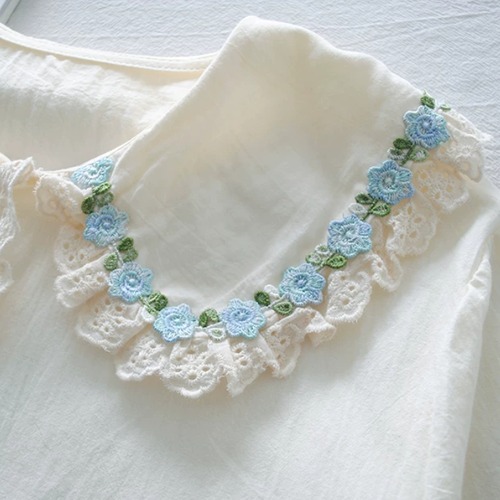 縁フラワー刺繍カラーブラウス ・12236