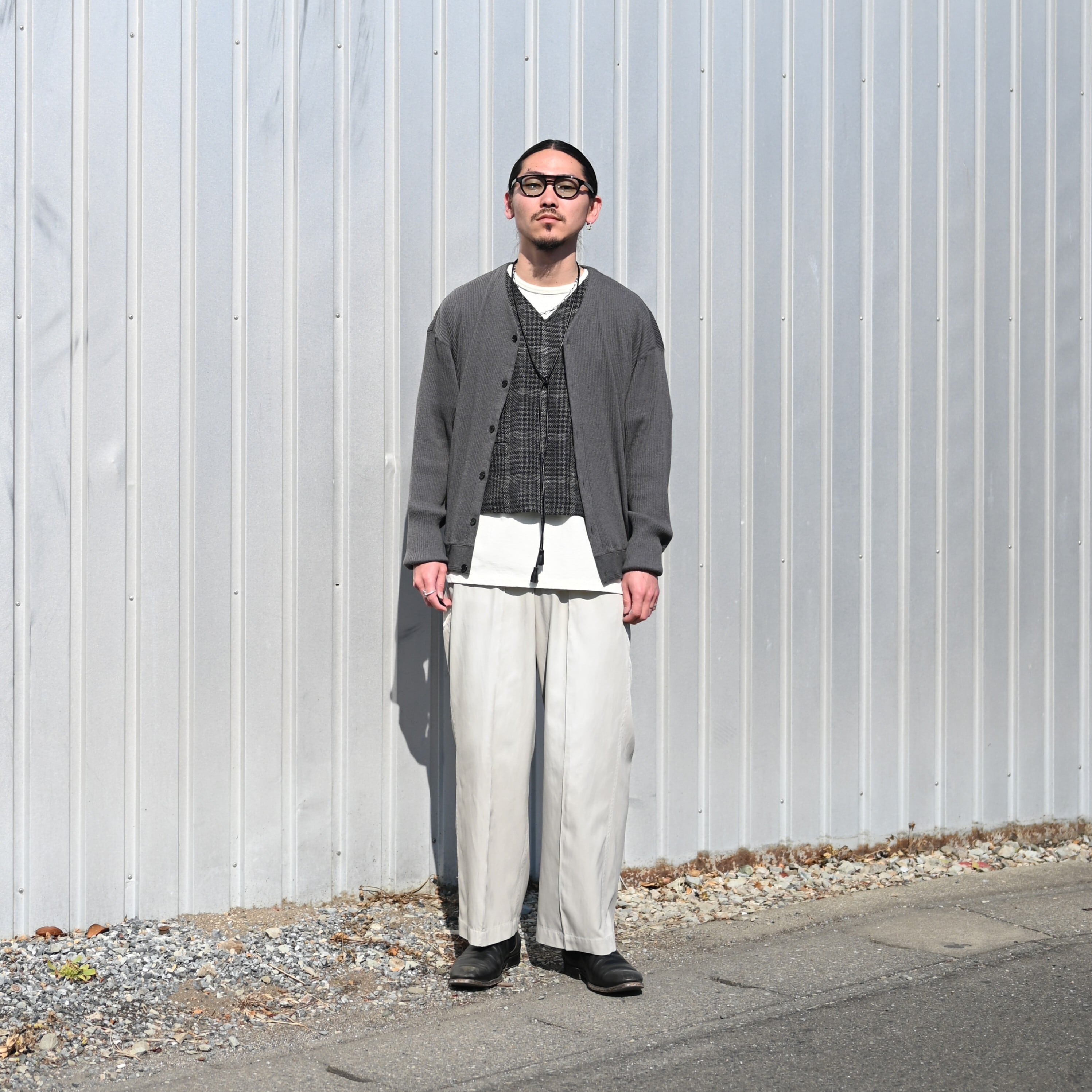 OLD JOE オールドジョー　ヘビーカーディガン エルボーパッチ付　38 OLD JOE(オールドジョー)クラシックな空気感と、現代的な着心地の