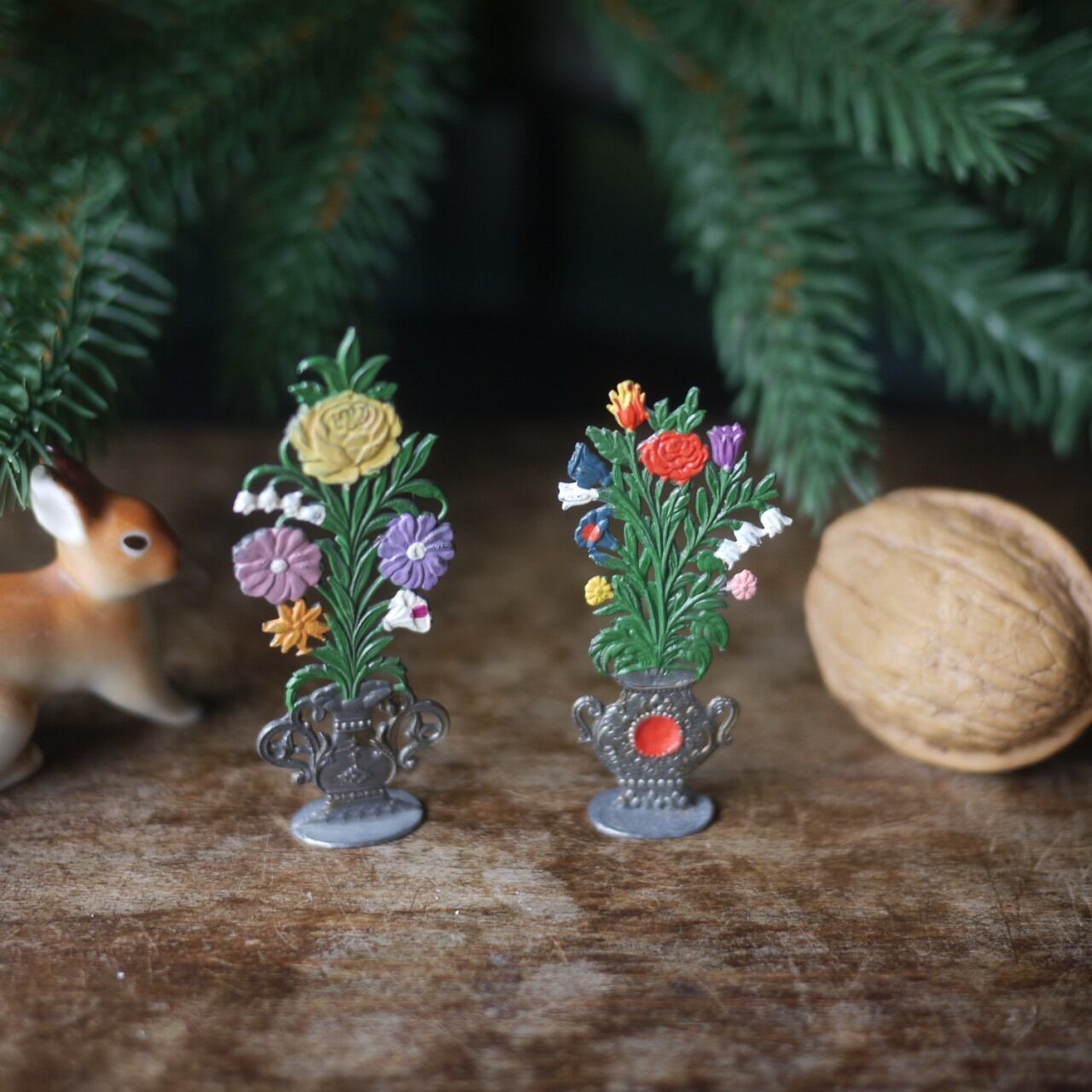 古い錫の花飾り アンフォラ ドイツ