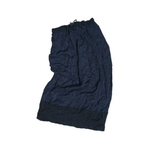 【ONICA】Crinkle Jacquard Skirt (Navy)