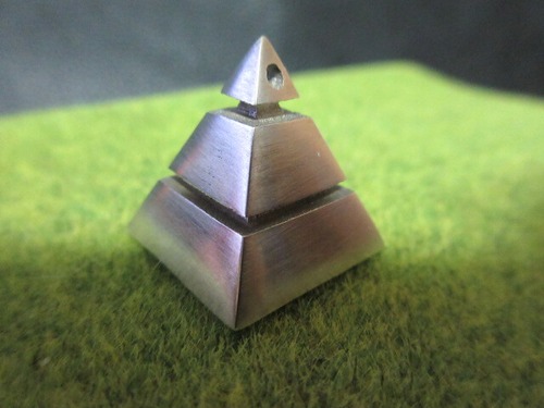 Pyramid Pendant - Polished