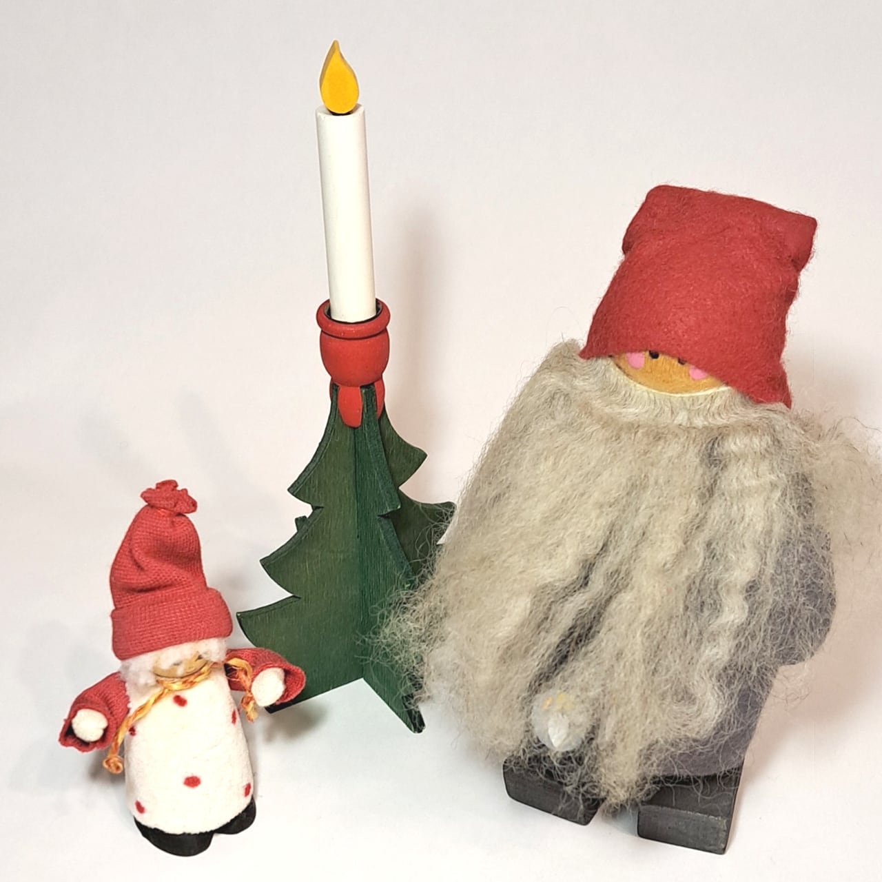 GOD JUL【ANTIK SWEDEN JUL TOMTE】 中くらいと小さいユールのトムテと