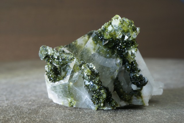 トルコ産エピドート/クォーツ ⑤ Epidote / Quartz 1563