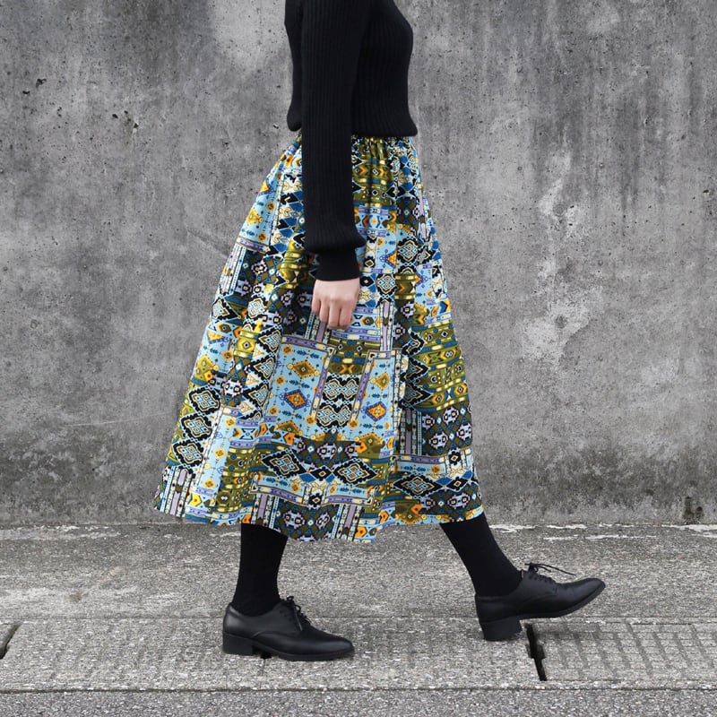 アフリカ布のギャザースカート（リーフ）アフリカンプリント